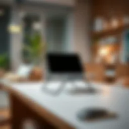 Exploring the Benefits and Features of Folded Laptop Stands Introduction