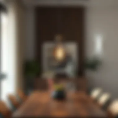 Contemporary Dining with Stylish Lighting Solutions Stylish battery-powered pendant lamp in a contemporary dining area